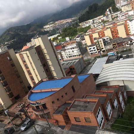 Milan, Calido Apto En Zona Rosa Con Balcon Apartment Manizales Exterior photo