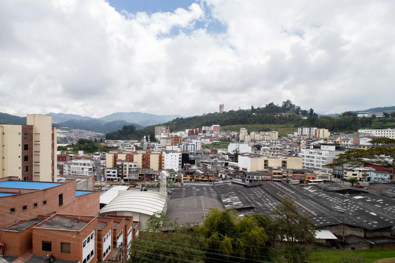 Milan, Calido Apto En Zona Rosa Con Balcon Apartment Manizales Exterior photo