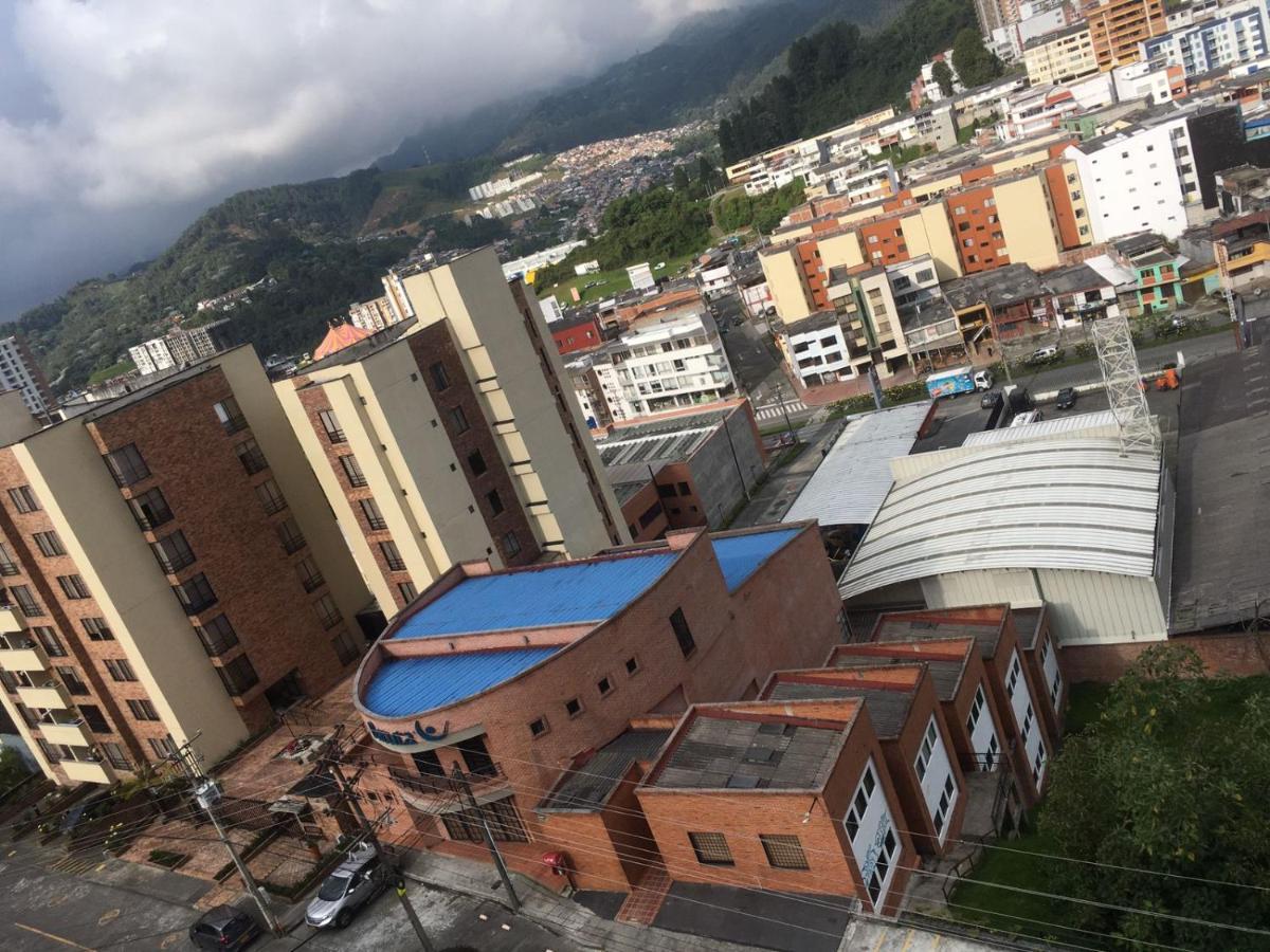 Milan, Calido Apto En Zona Rosa Con Balcon Apartment Manizales Exterior photo